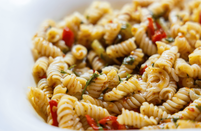 One Pot Pasta Mediterran: Einfach zubereitet
